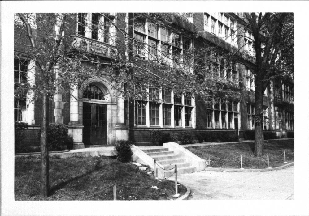 SCAN OLD Bradwell School Oct. 11, 1968